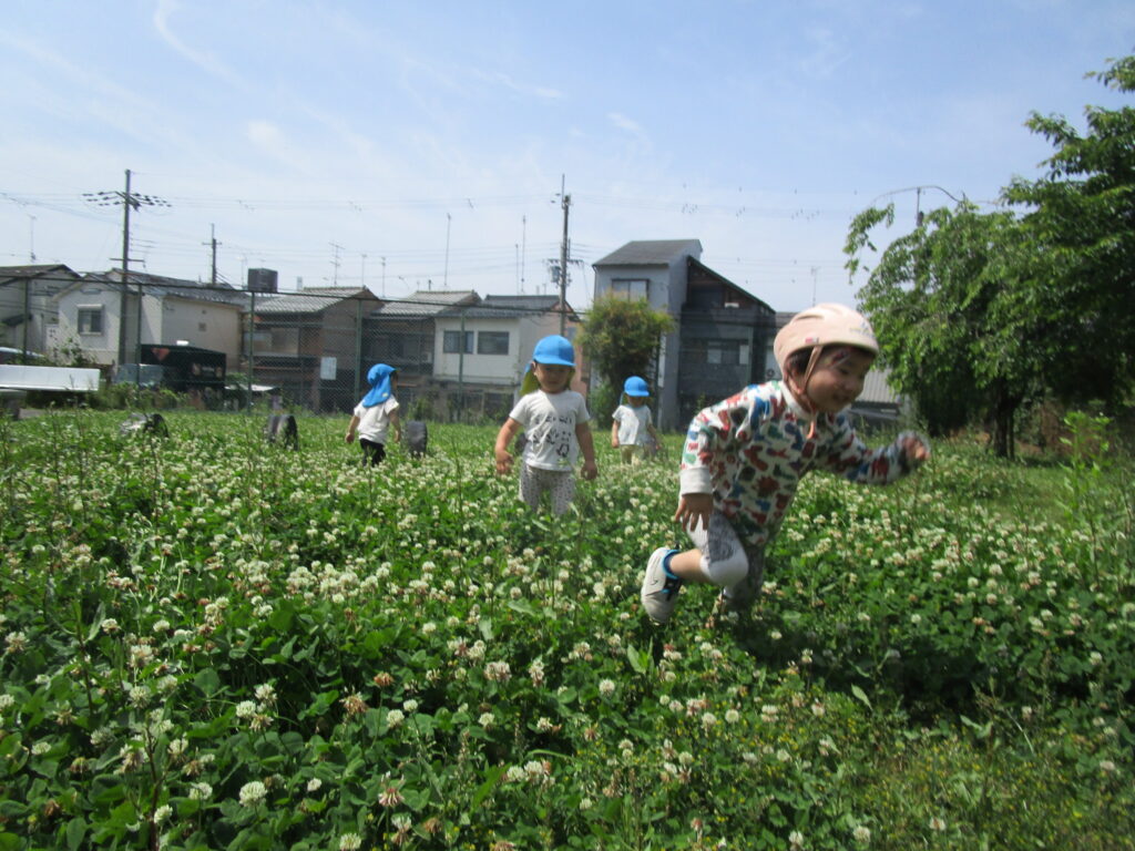 勧修保育園の様子